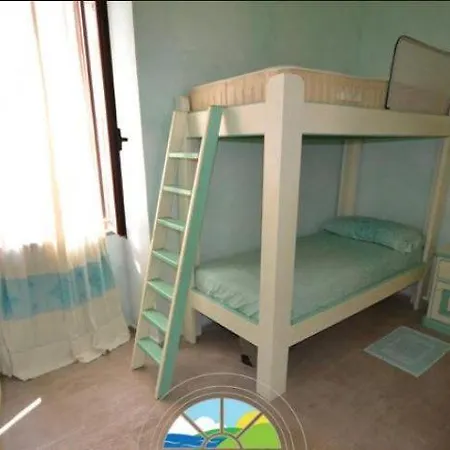 Casa Simona - In Centro - Intero 2 4 Posti Letto 100mq La Maddalena (Sassari)