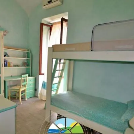 Casa Simona - In Centro - Intero 2 4 Posti Letto 100mq